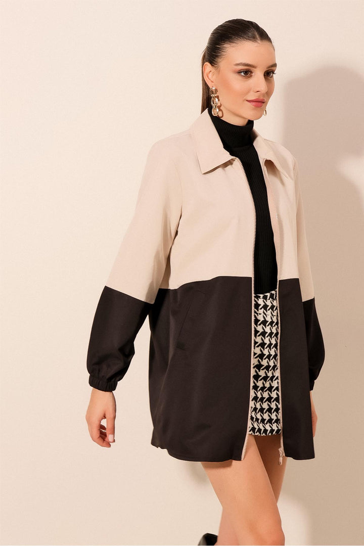 BGD Women Two-Tone Seasonal Trench Coat - Black - Bălţi