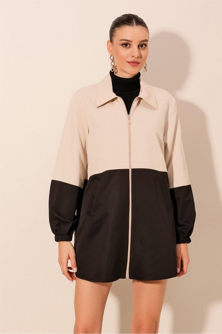 BGD Women Two-Tone Seasonal Trench Coat - Black - Bălţi