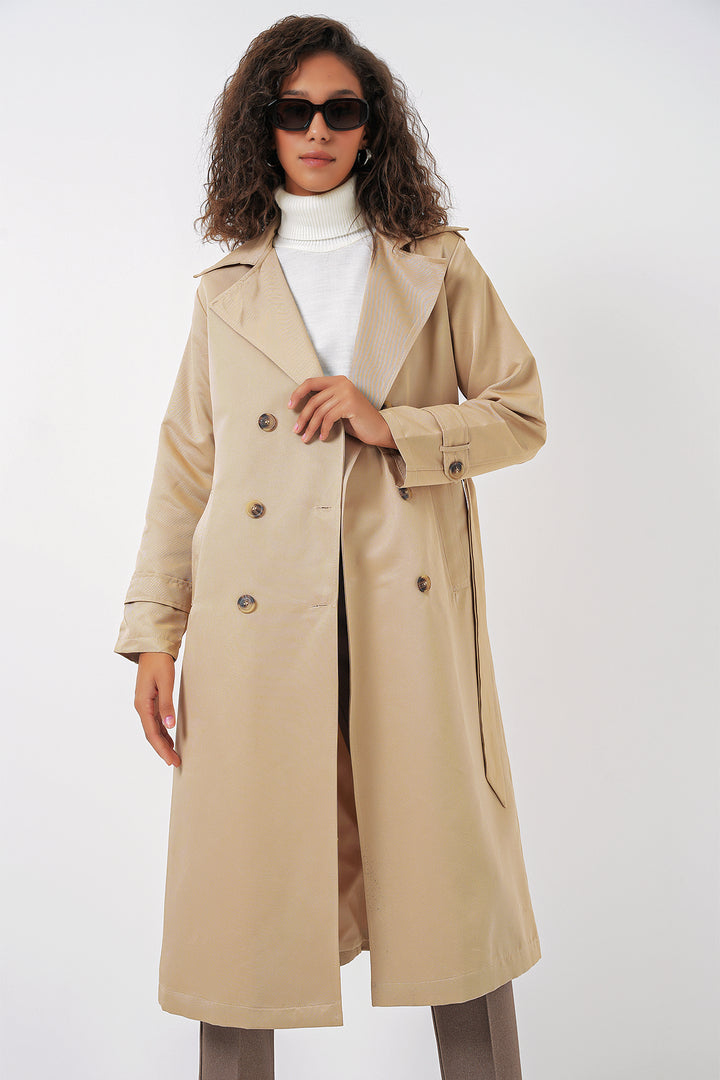 BGD Women Women's Wrap Neck Long Trench Coat - Beige - Palmela