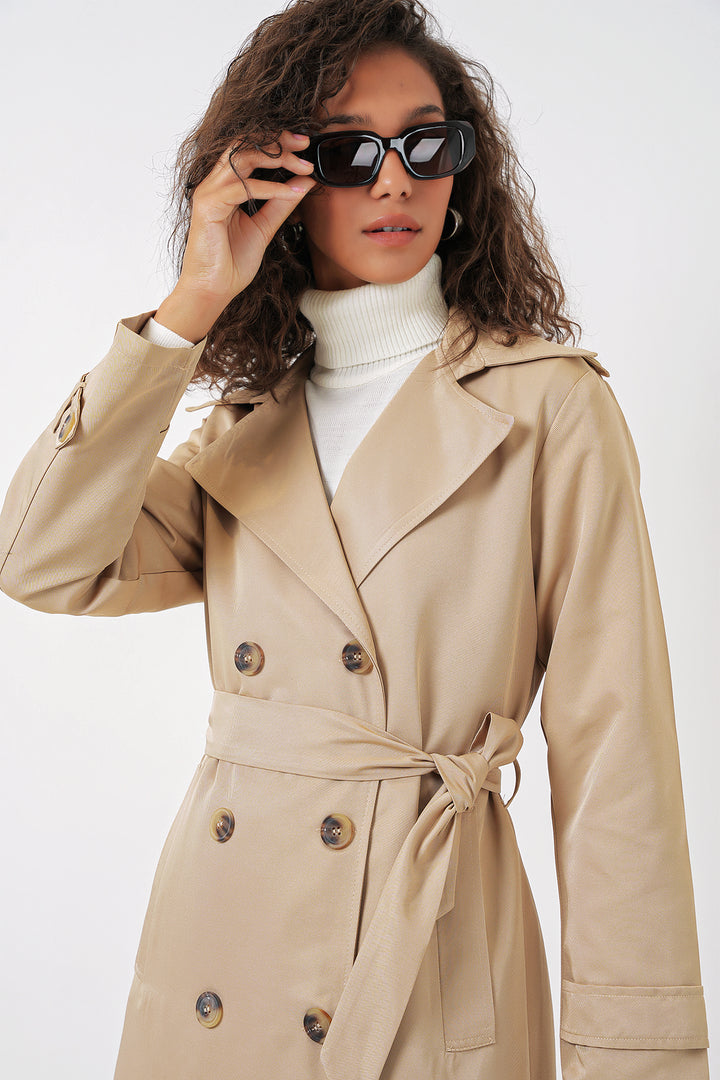 BGD Women Women's Wrap Neck Long Trench Coat - Beige - Palmela