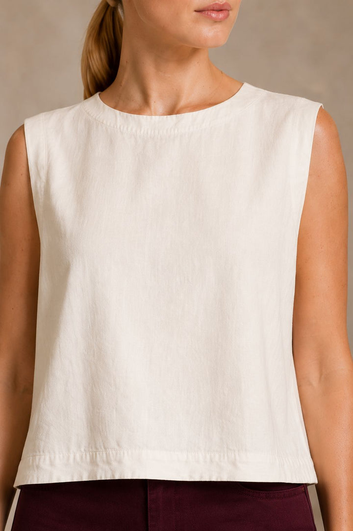 XLJ Sleeveless Blouse - Rincón de Romos