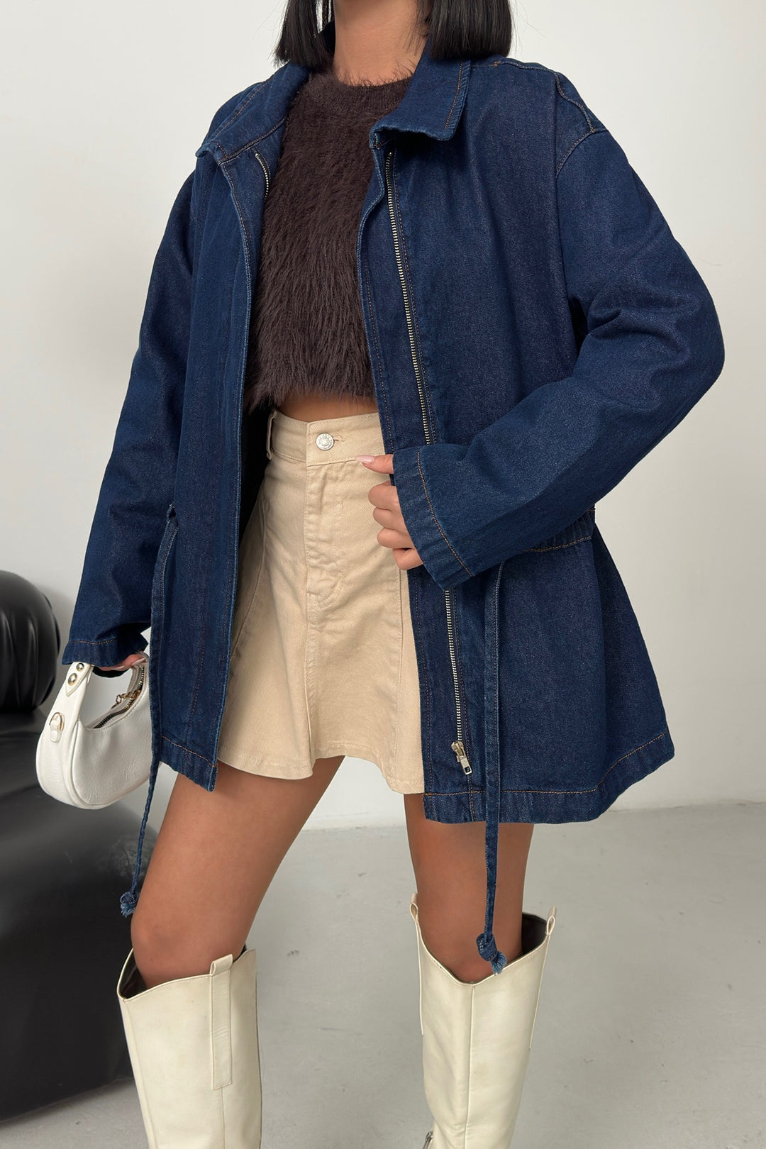 XLJ Denim Jacket with Waist Detail - Cunduacán
