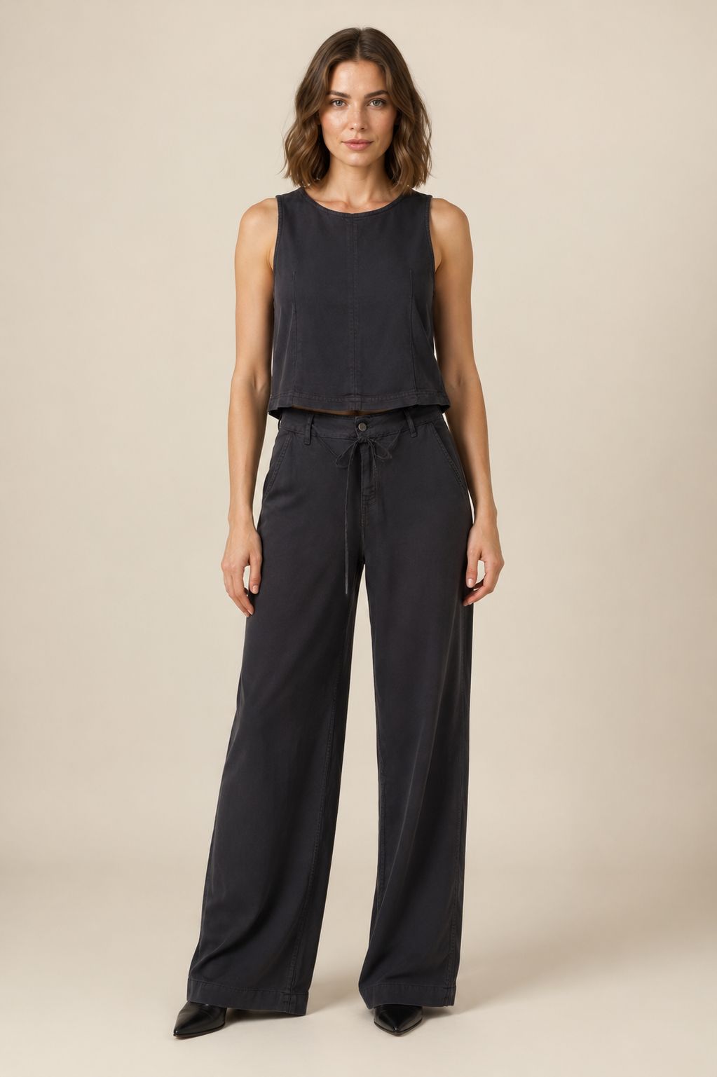 XLJ Sleeveless Blouse and Lace-Up Relaxed Pants Set 3214 - Porto