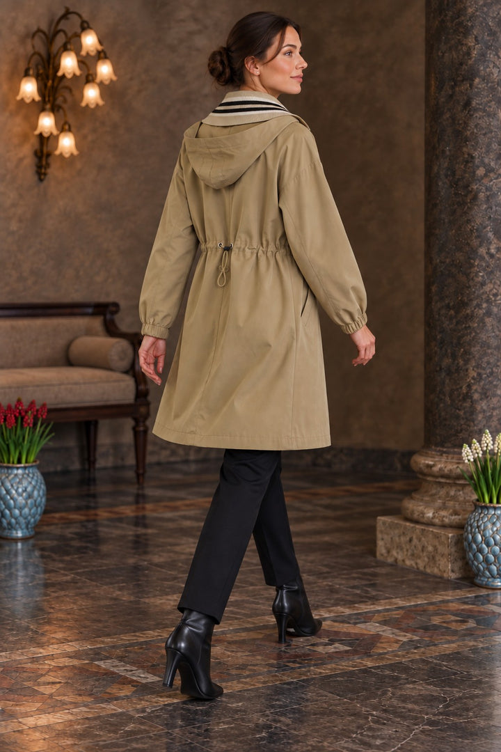 XLJ Knitted Detail Hooded Raincoat 6301 - Sahuayo de Morelos