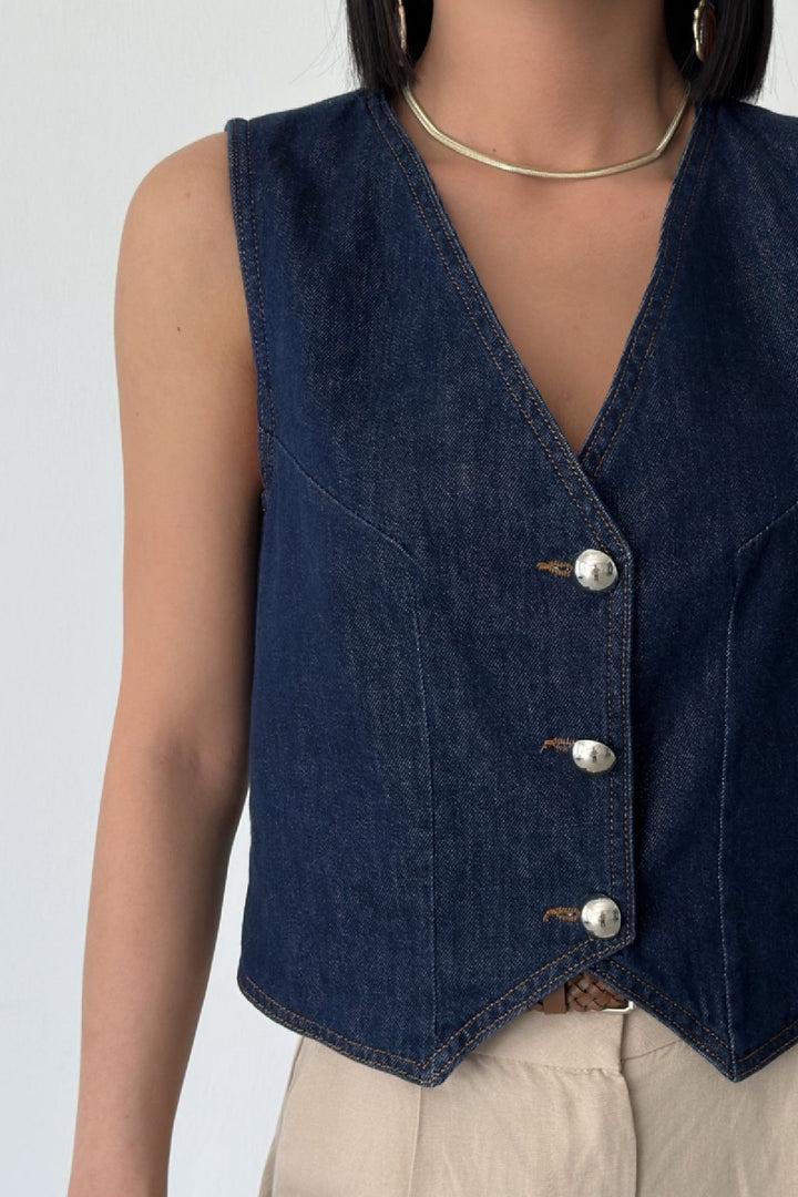 XLJ Vest with Buttons - Braintree