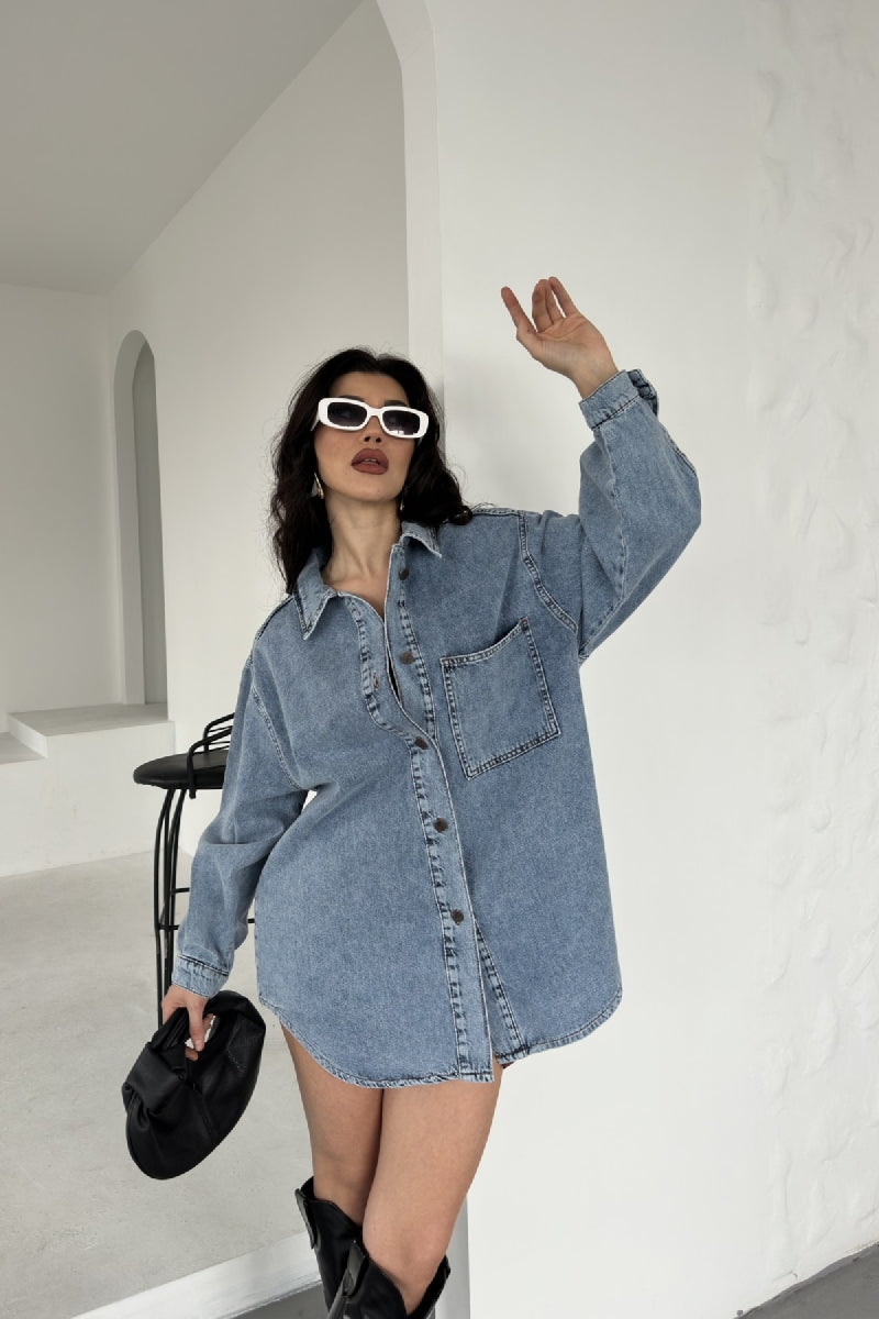 XLJ Oversize Denim Jacket with Buttons - León