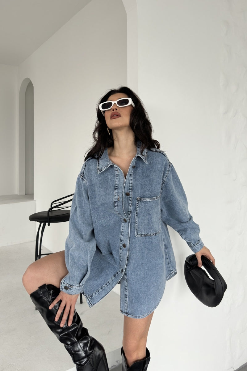 XLJ Oversize Denim Jacket with Buttons - León