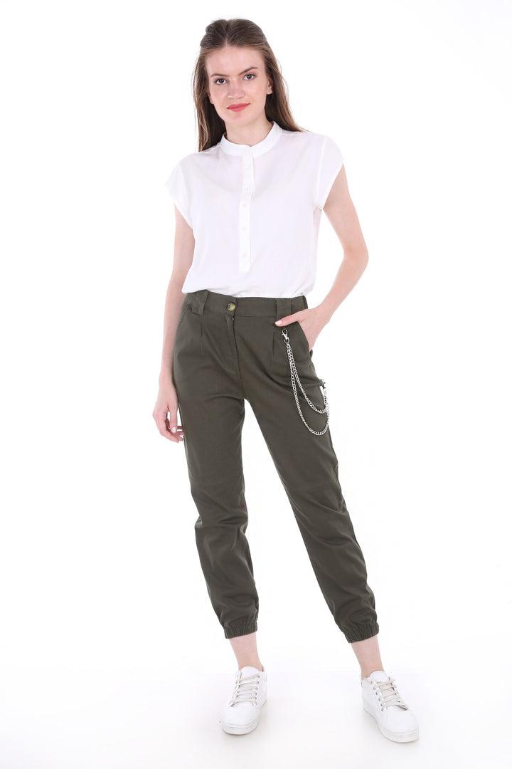 BGD Women CARGO PANTS WITH CHAIN ACCESSORY - Khaki - Glenview