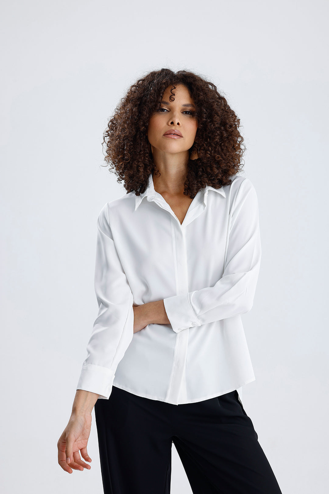 SNS Sense White Dubai Fabric Long Sleeve Hidden Pocket Women's Shirt - Bad Kreuznach