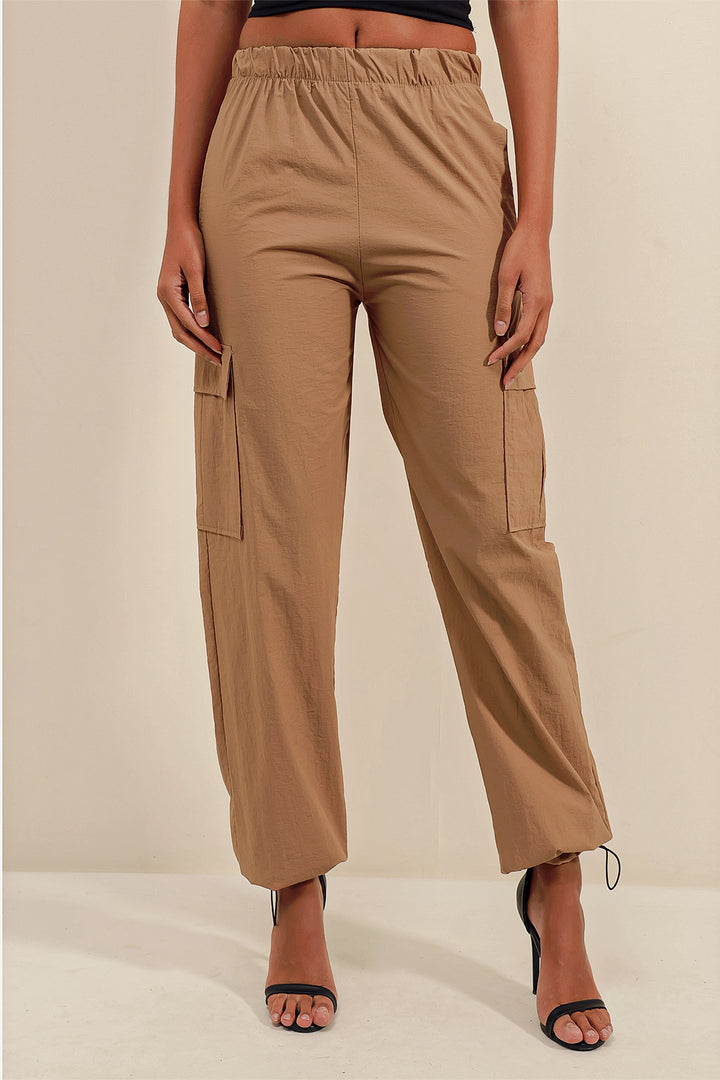 BGD Women Parachute Pants - Biscuit - Burnsville