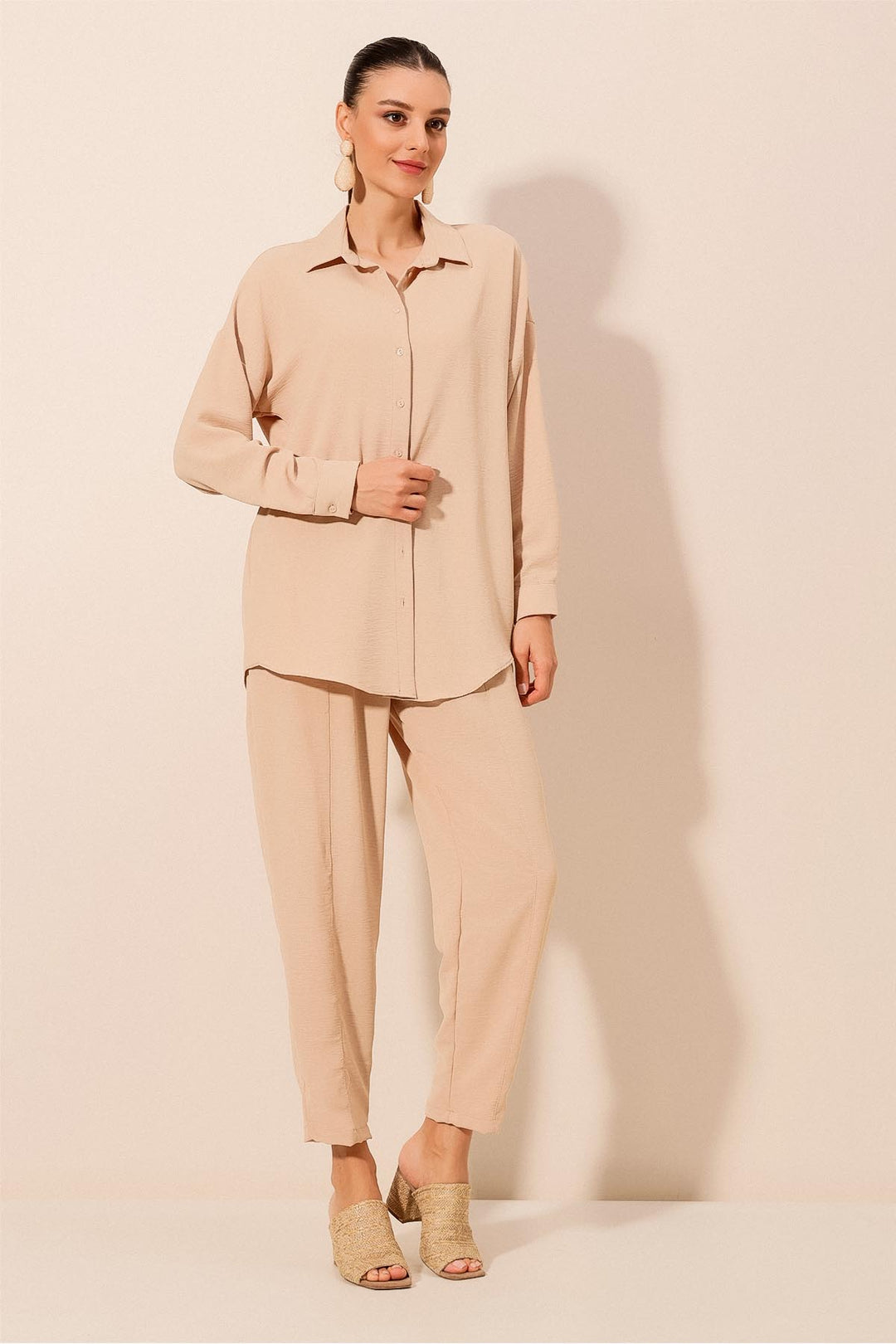 BGD Women Oversize Two-Piece Set - Beige - Avondale