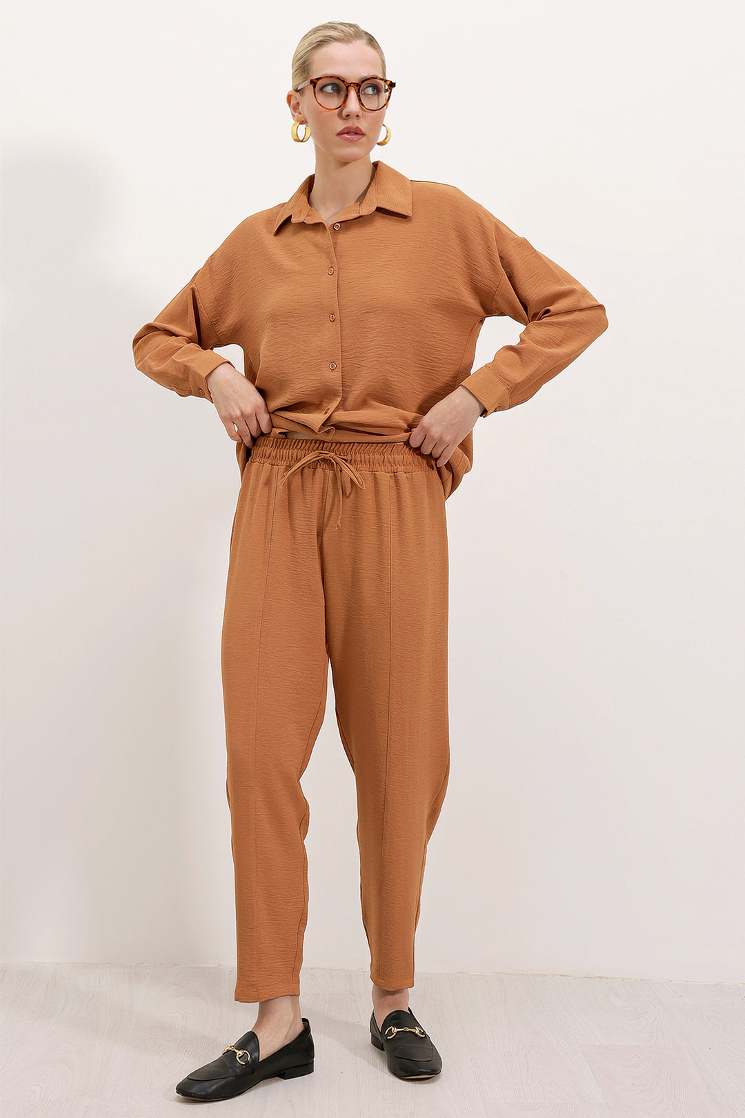 BGD Women Oversize Two-Piece Set - Tan - Edinburg