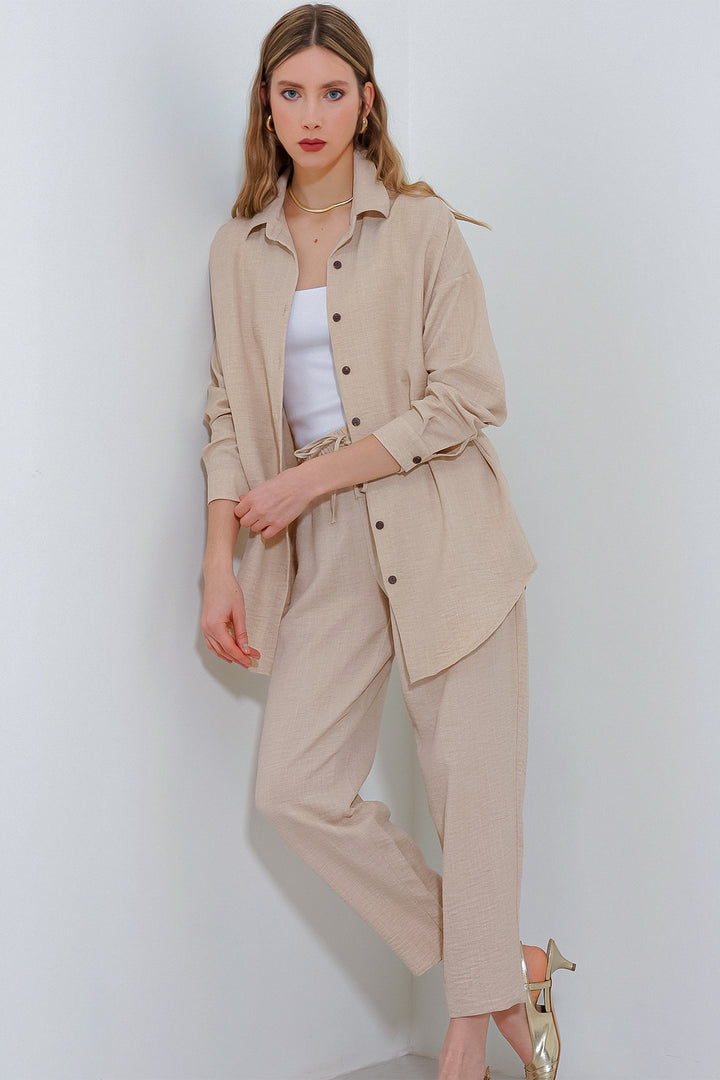 BGD Women Woman Beige Oversize Linen Suit 6622 - Avondale