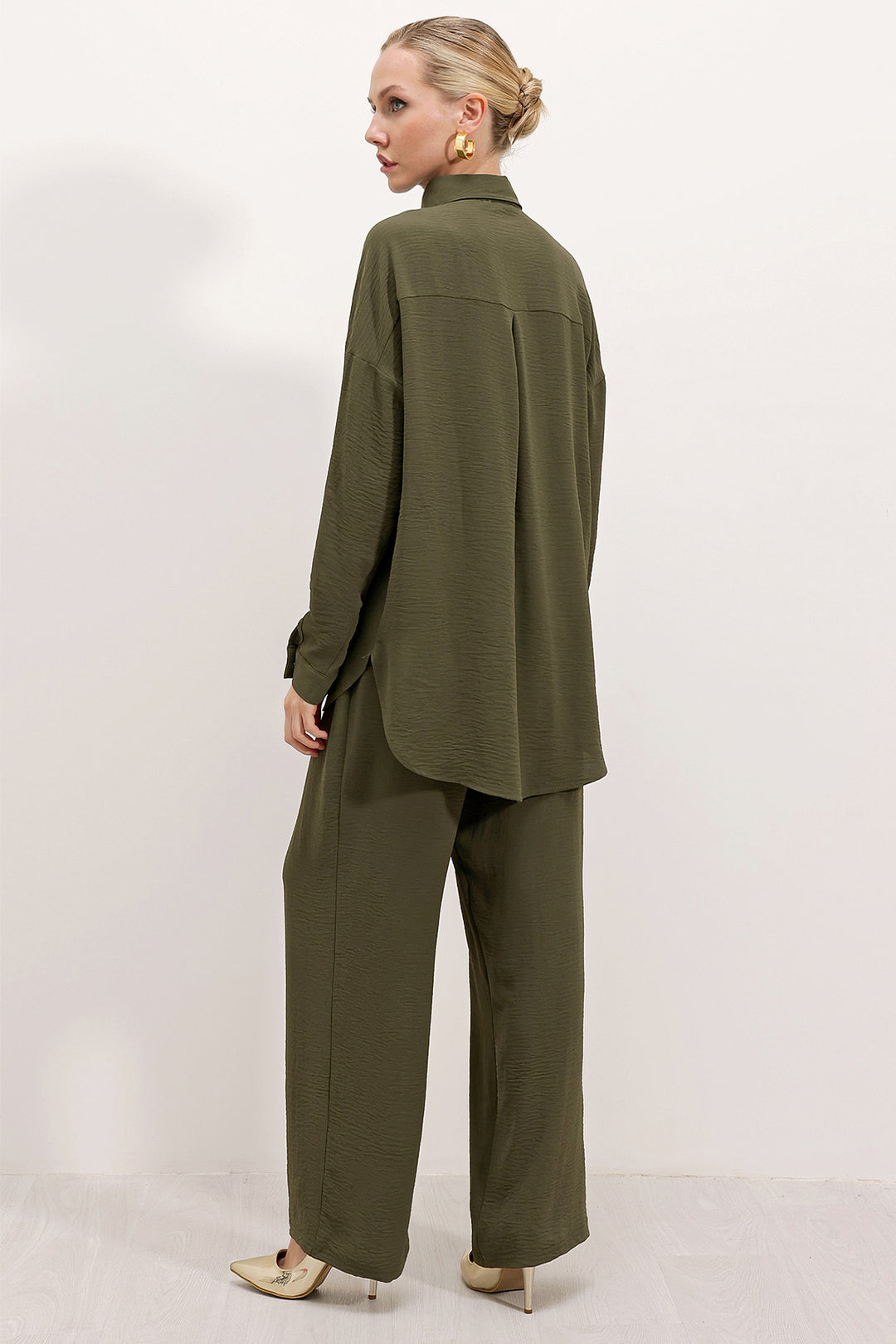 BGD Women Oversize Top and Bottom Set - Dark Khaki - Avondale