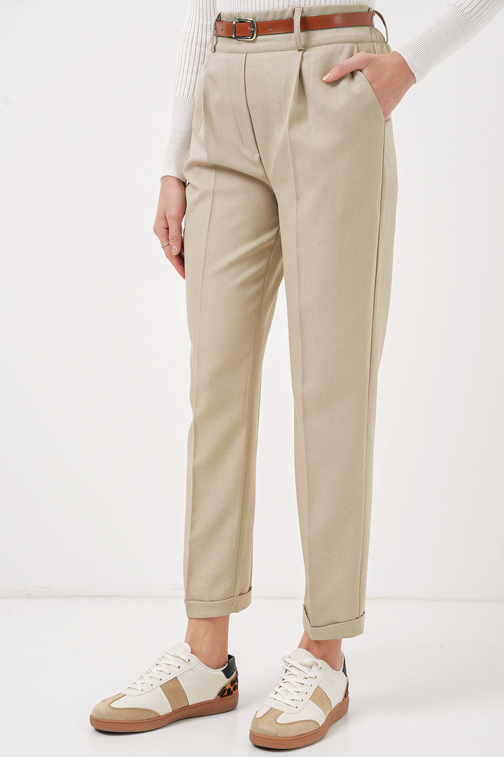 BGD Women Women's Pleated Belted Fabric Trousers - Cream - Brest
