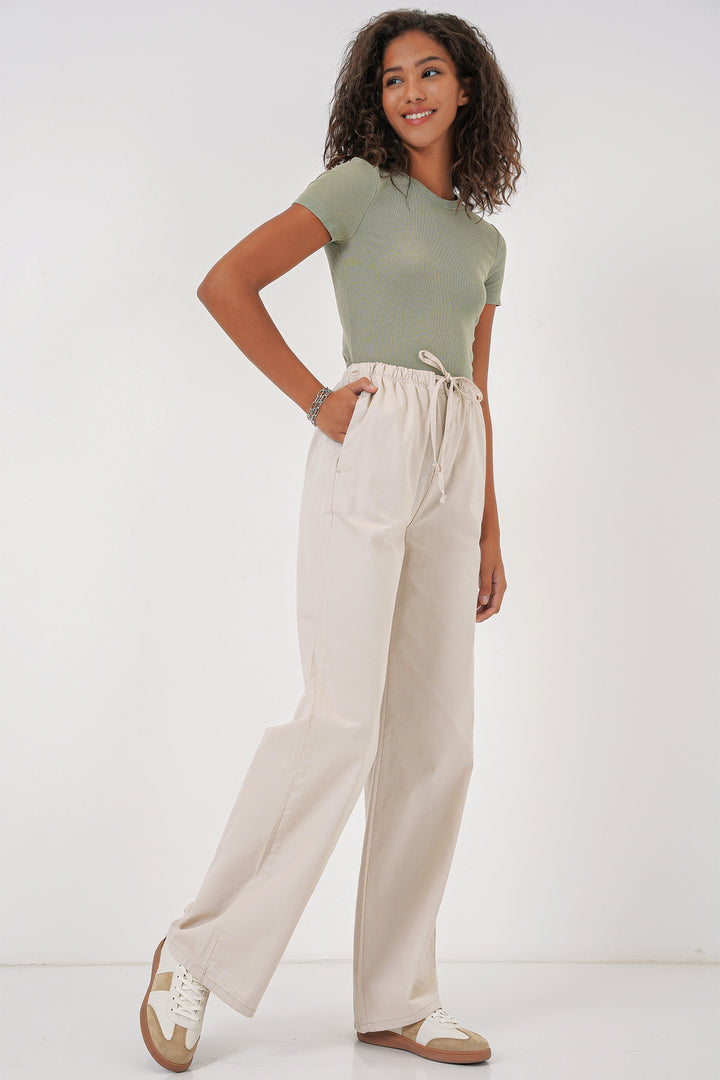 BGD Women Women's Wide Leg High Waisted Pants - Cream - Johnson City