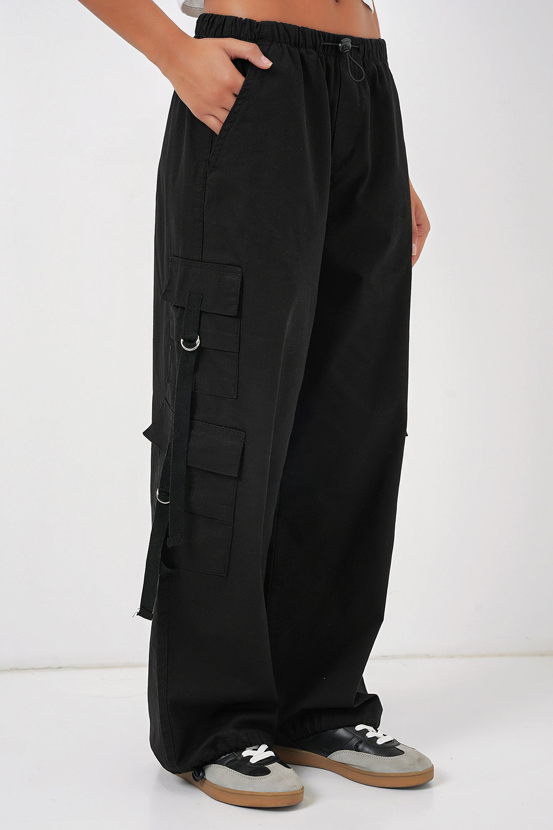 BGD Women Wide Leg Cargo Pants - Black - Wichita