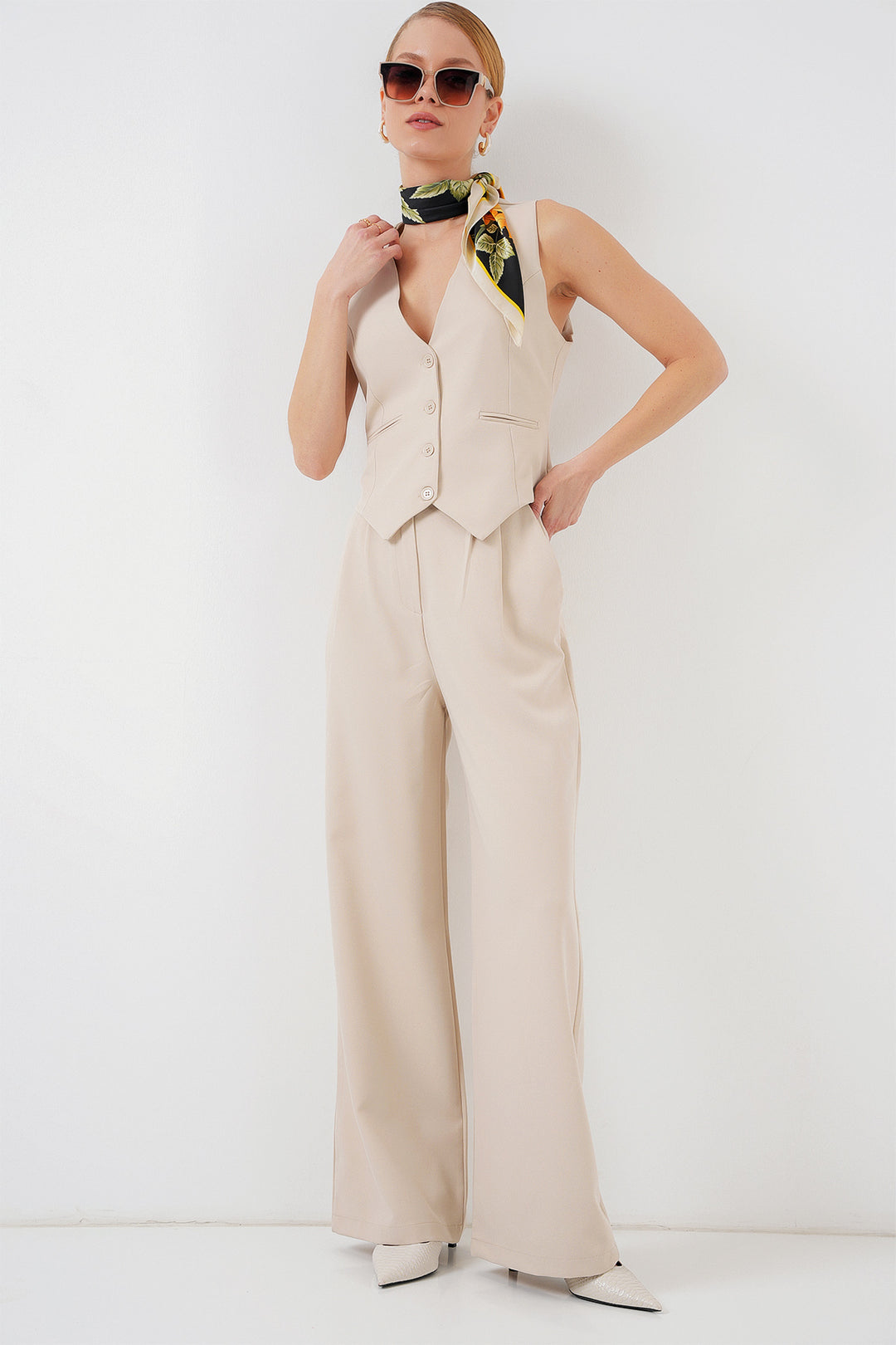 BGD Women Women's Vest Pantsuit Set - Cream - Sacramento