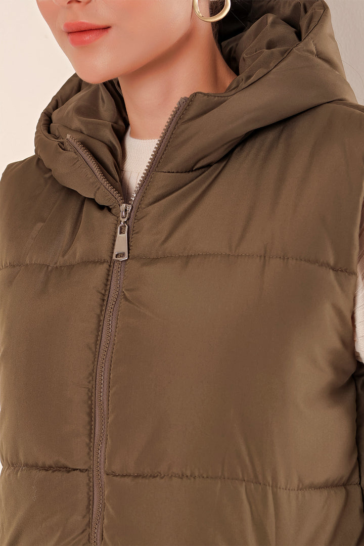 BGD Women Short Puffer Vest - Khaki - Lenexa