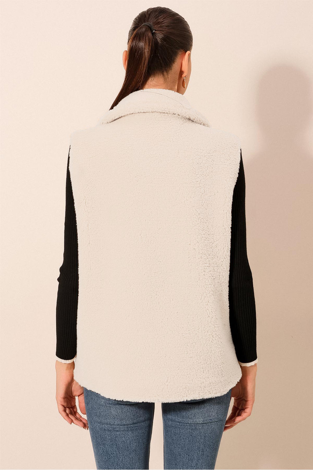 BGD Women Plush Vest - White - Milford city