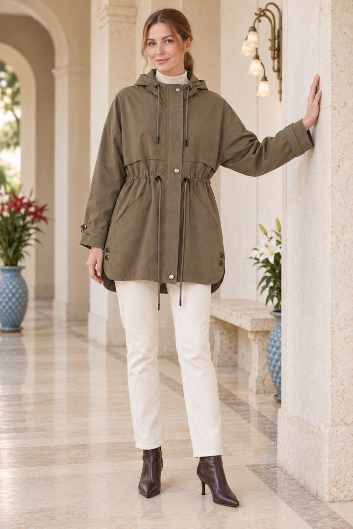 XLJ Drawstring Hooded Raincoat 6302 - Carini