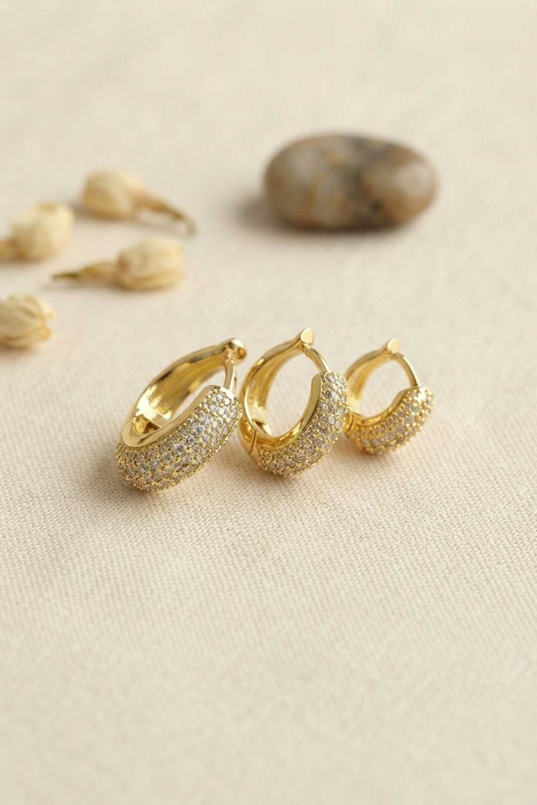 EBJ Gold Renk 3 lü Zirkon Taşlı Halka Küpe Set - Newport Beach