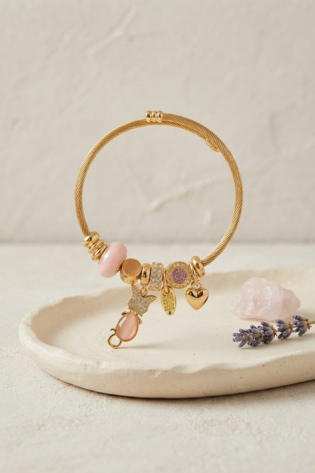 EBJ Pembe Kedi Model Gold Renk Charmlı Bileklik - Merced