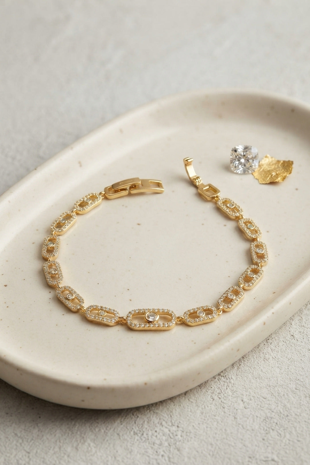 EBJ Gold Renk Zirkon Taşlı Messika Model Bileklik - Temascal