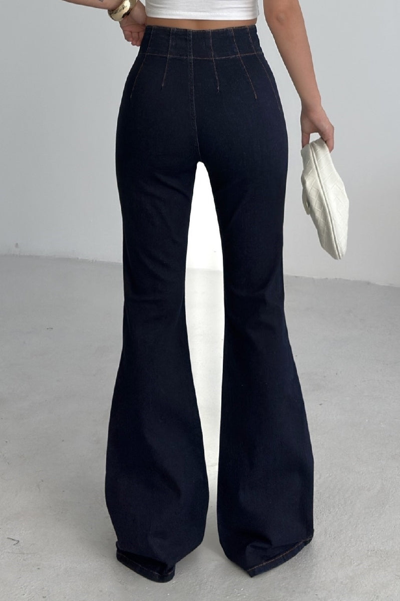 XLJ Flared Jeans with Darts on Front Waist - Tlalnepantla