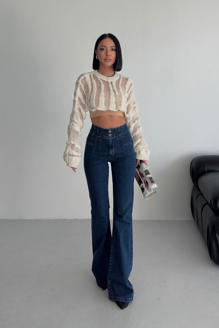 XLJ Flared Jeans with Darts on Front Waist - La Porte