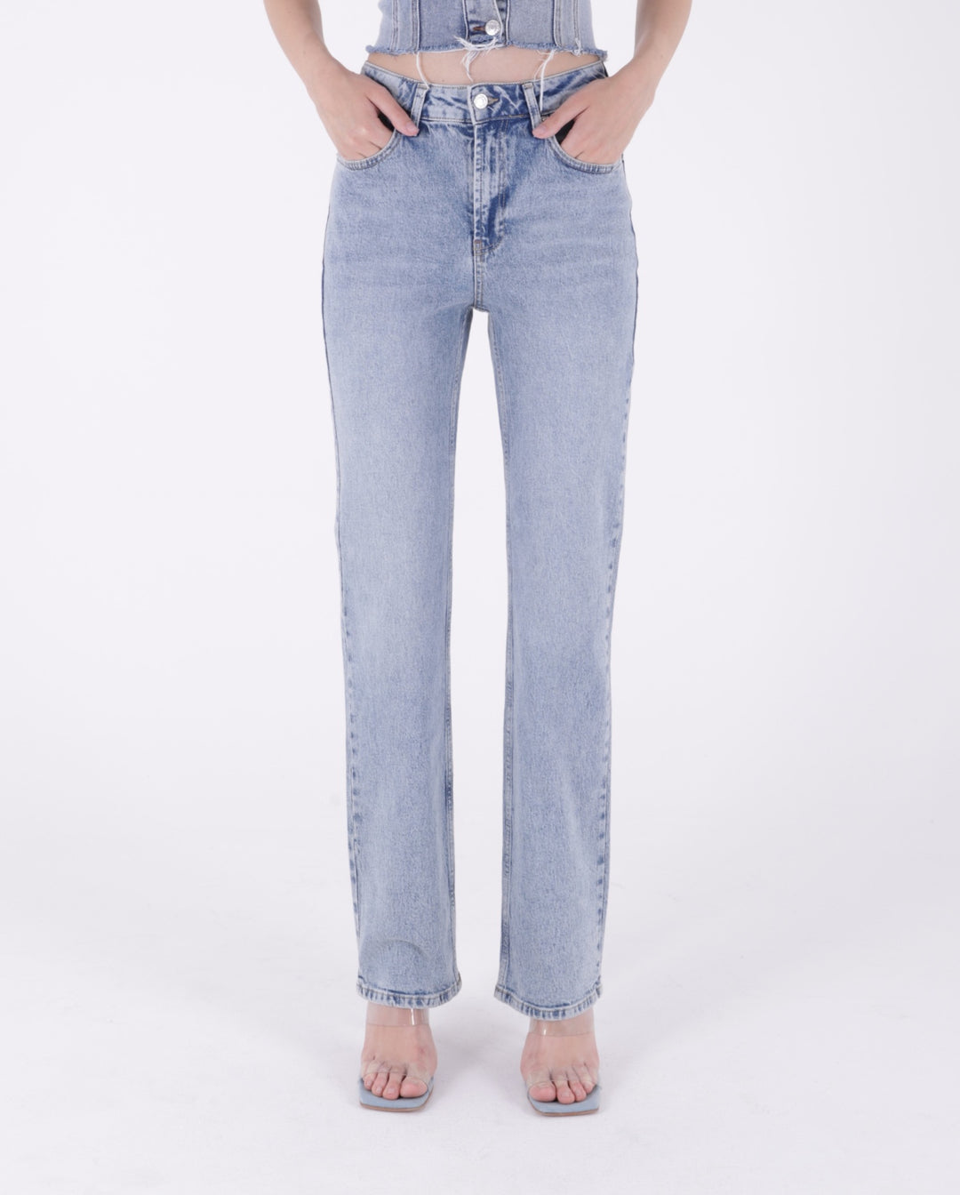 XLJ Stove Pipe Leg High Waist Jeans - Sault Ste. Marie