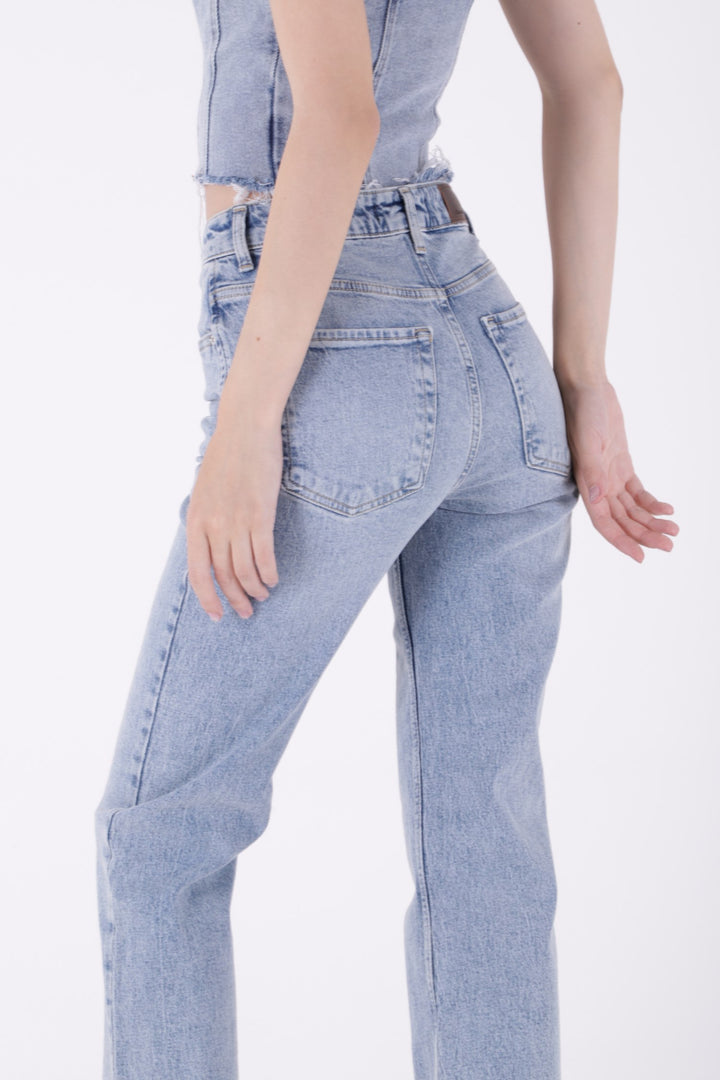 XLJ Stove Pipe Leg High Waist Jeans - Sault Ste. Marie