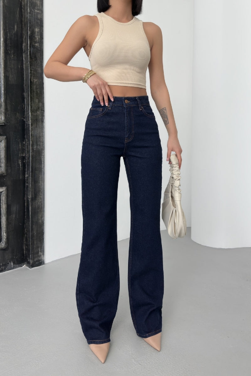 XLJ Stove Pipe Leg High Waist Jeans - Vancouver