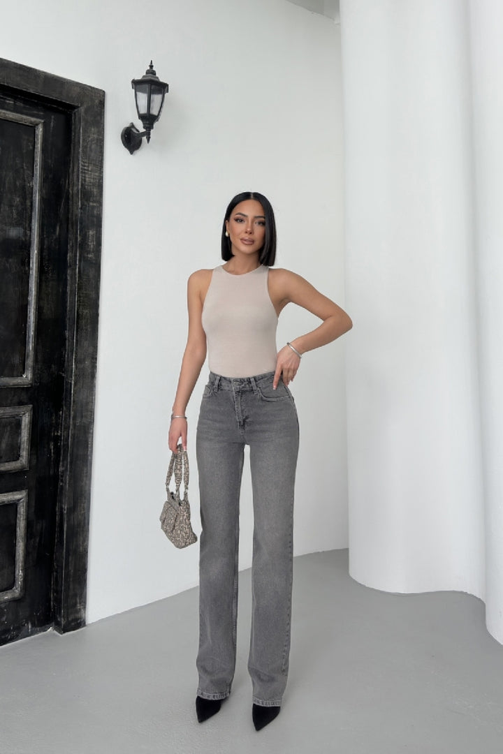XLJ Stove Pipe Leg High Waist Jeans - Fishers