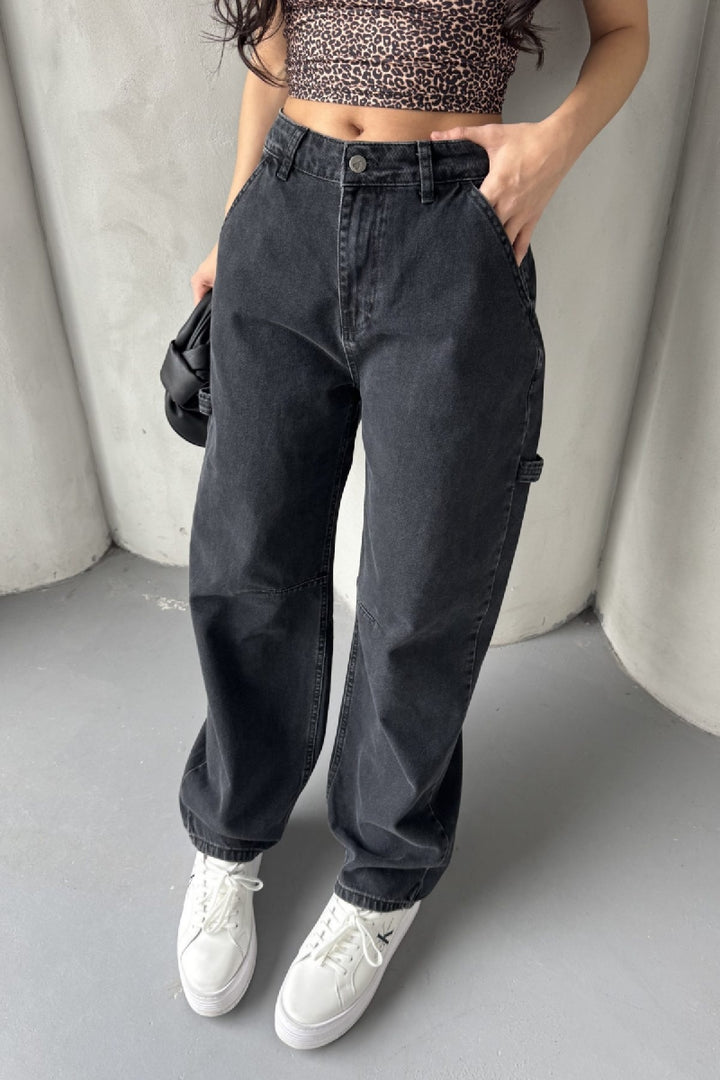 XLJ Baggy Jean with Dart Detail  - Lida