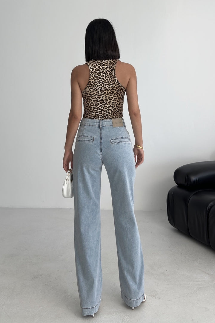 XLJ Jean with Dart Detail Mixed - Chicago