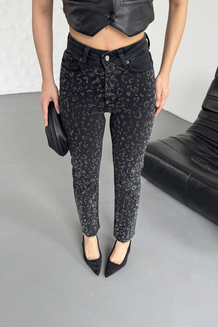 XLJ Mom Fit Jeans with Leopard Spot Shaped Rhinestones - Drogheda