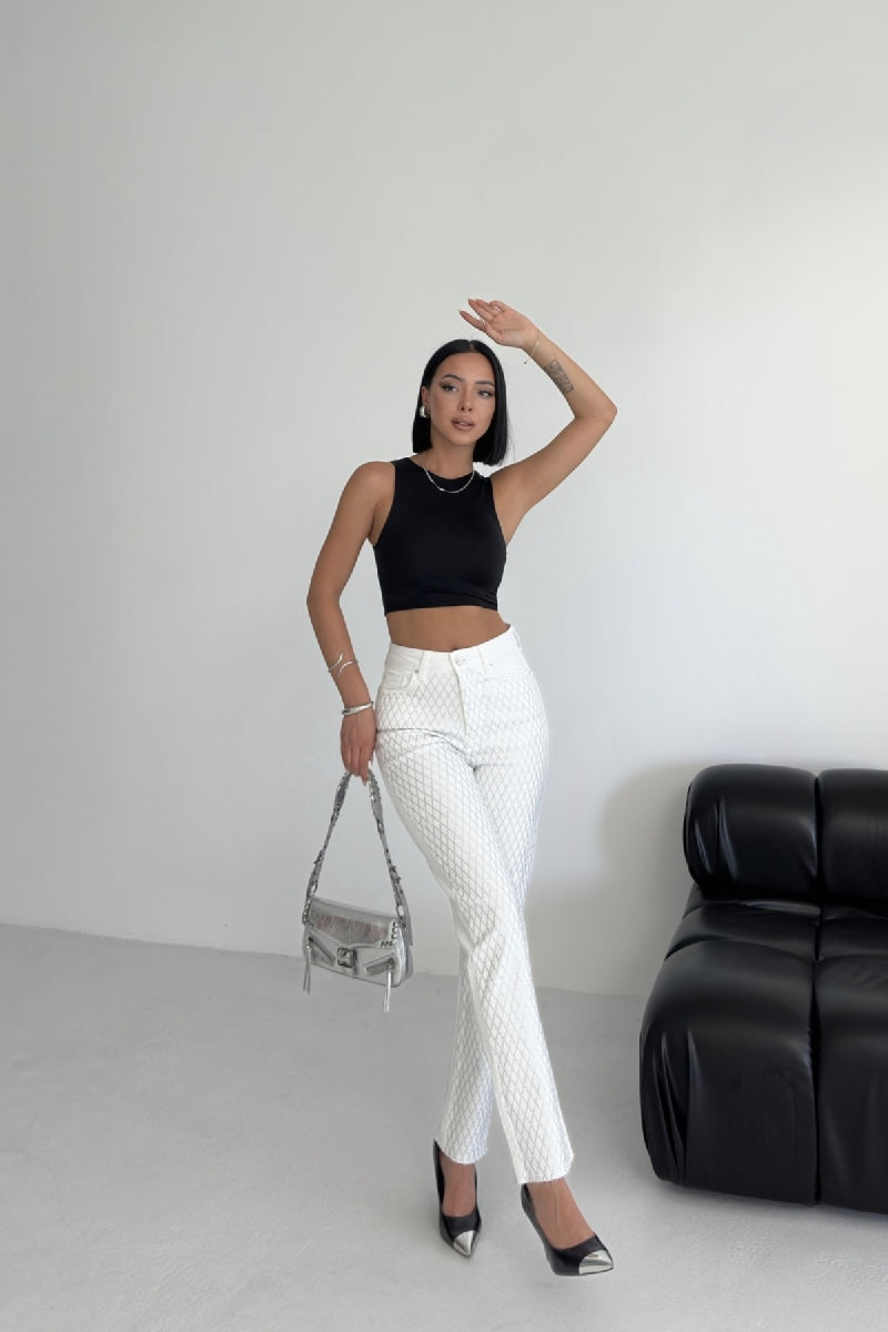 XLJ Mom Fit Jean With Rhinestone Detail - Lake Oswego