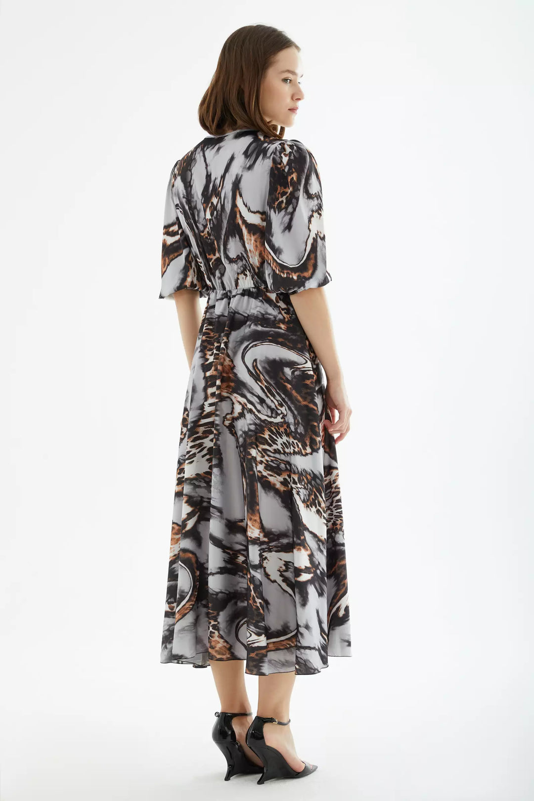 FRV Printed satin short sleeve midi dress - Kampen