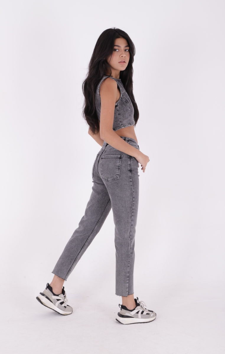 XLJ Fringe Ending High Waisted Mom Fit Jean Mixed - San Mateo