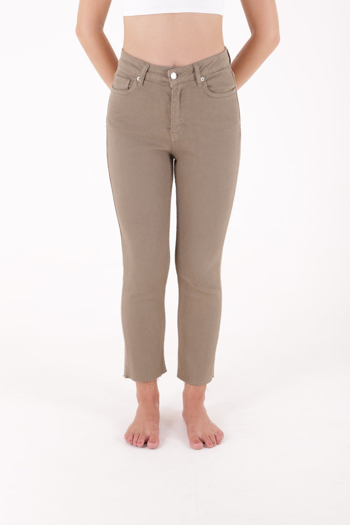 XLJ Fringe Ending High Waisted Mom Fit Jean Mixed - Tampico