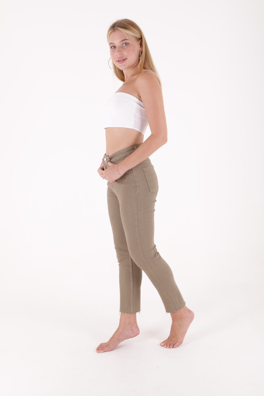 XLJ Fringe Ending High Waisted Mom Fit Jean Mixed - Tampico