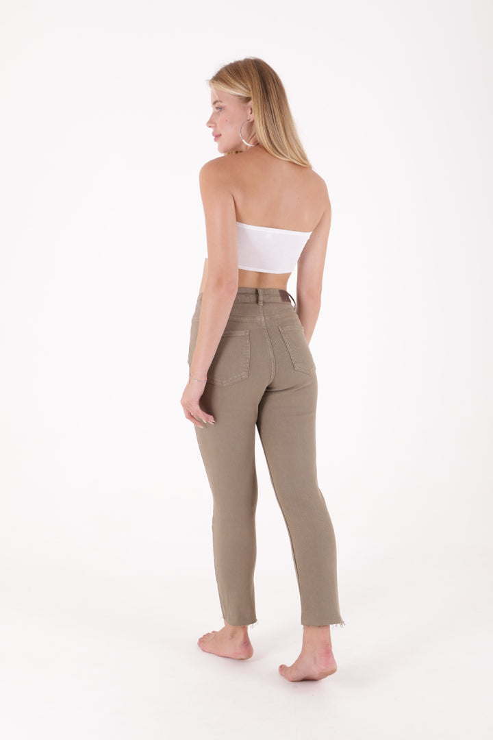 XLJ Fringe Ending High Waisted Mom Fit Jean Mixed - Tampico