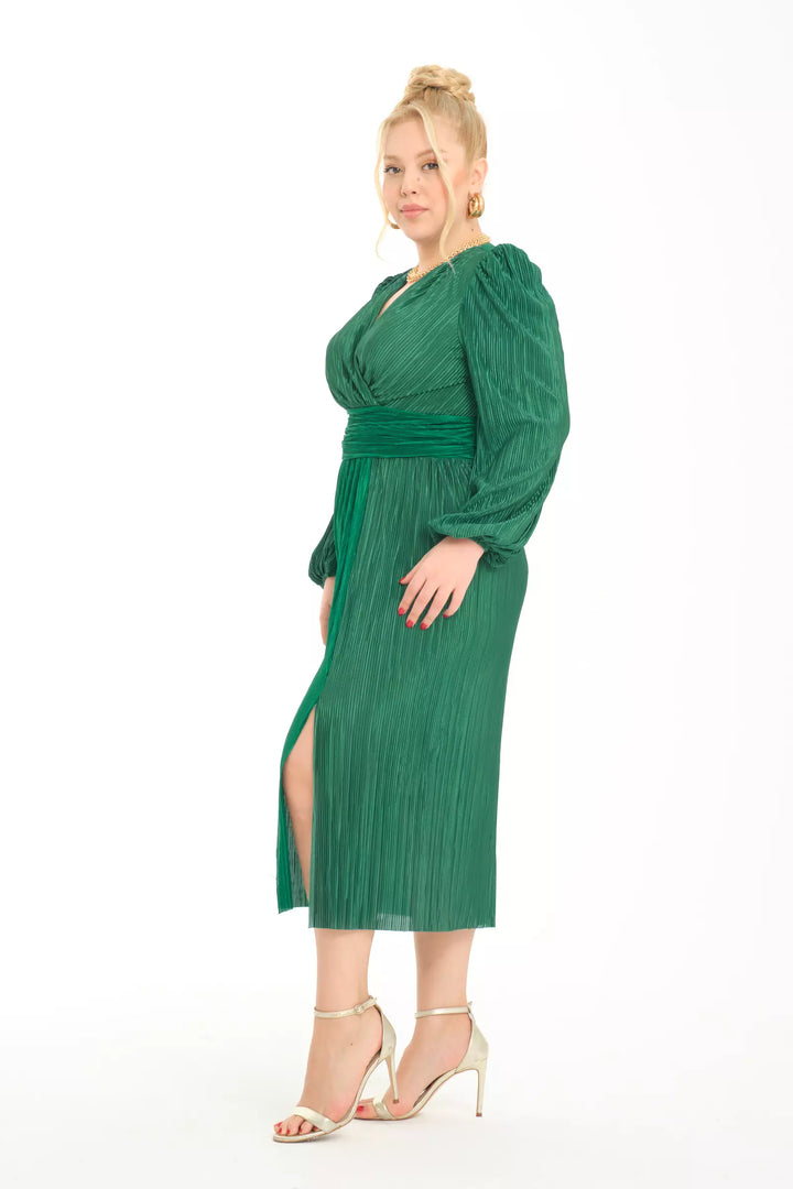 FRV Green plus size sandy long sleeve midi dress - Manitowoc