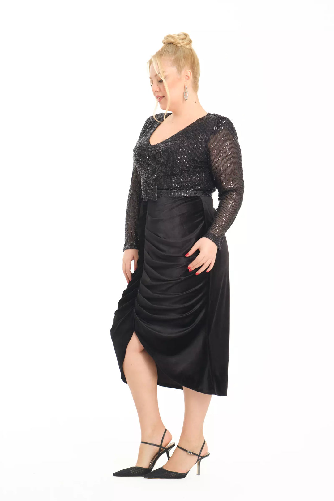 FRV Black plus size velvet long sleeve midi dress - San José Villa de Allende