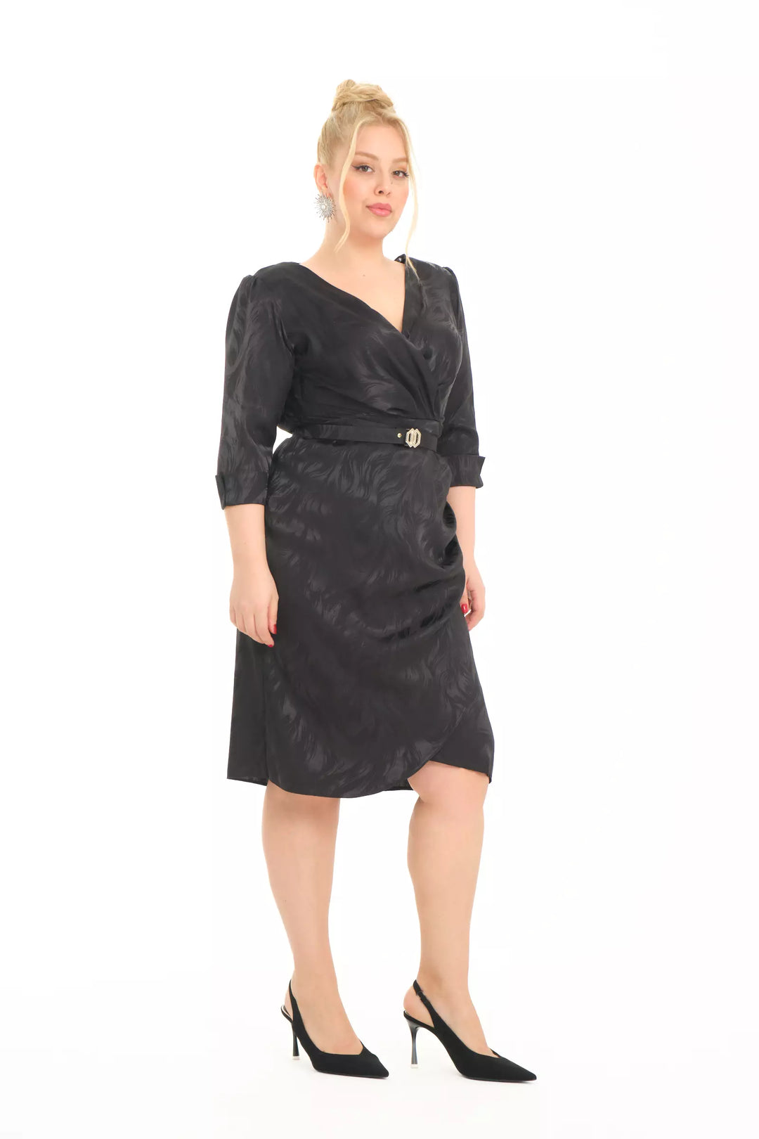 FRV Black plus size satin 3/4 sleeve mini dress - Jáltipan de Morelos