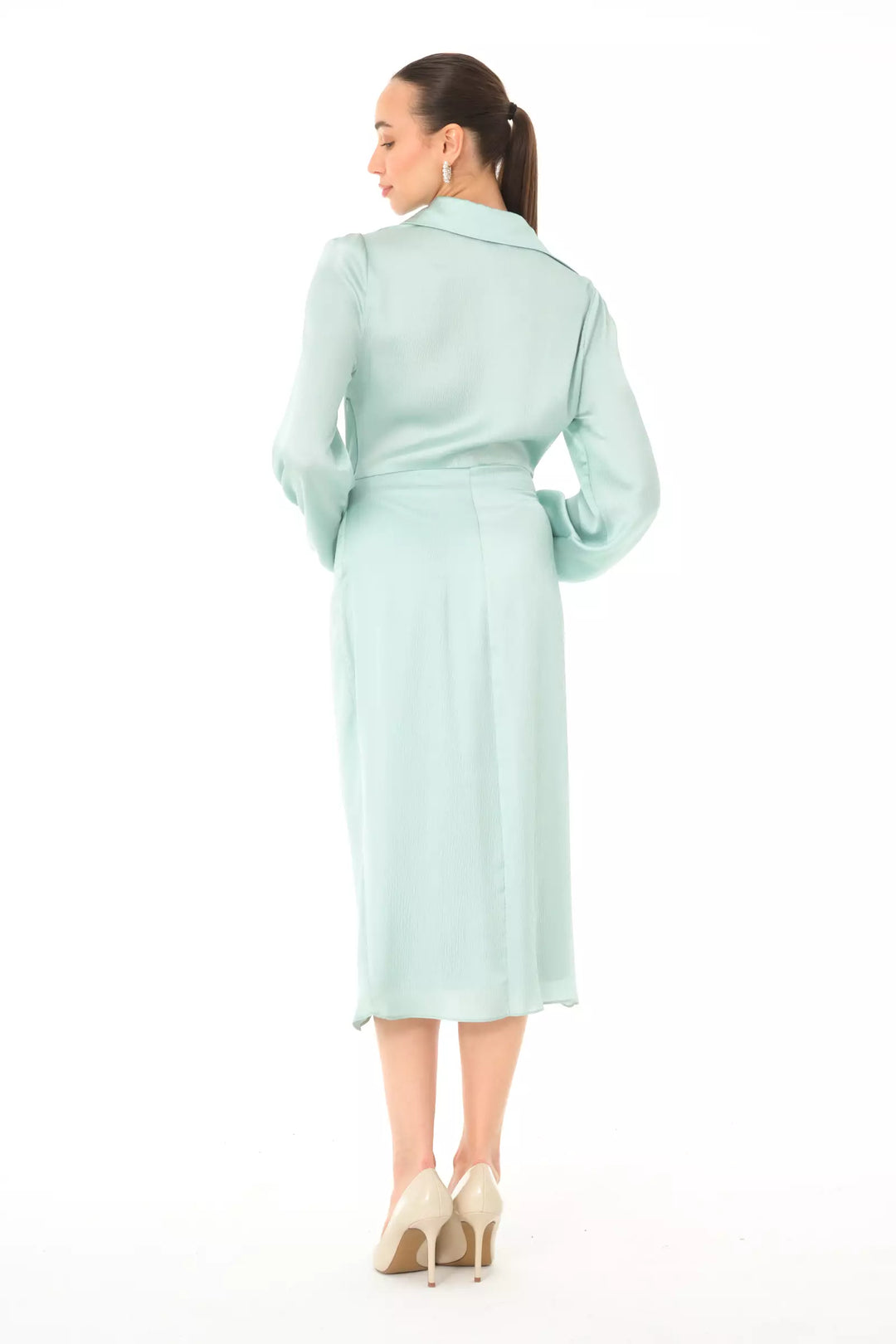FRV Mint green satin long sleeve midi dress - Huesca