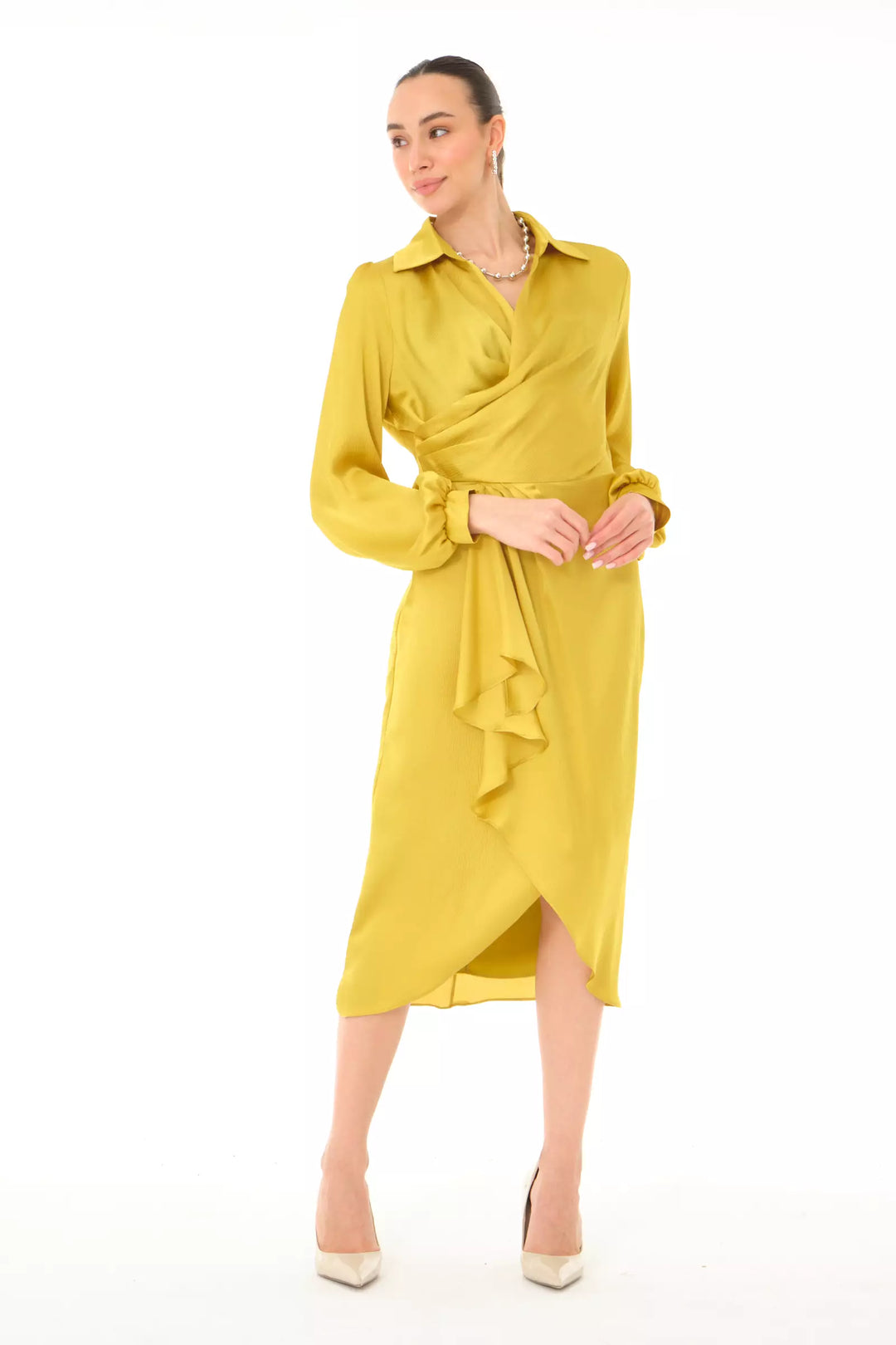 FRV Peanut green satin long sleeve midi dress - Épinay-sur-Seine