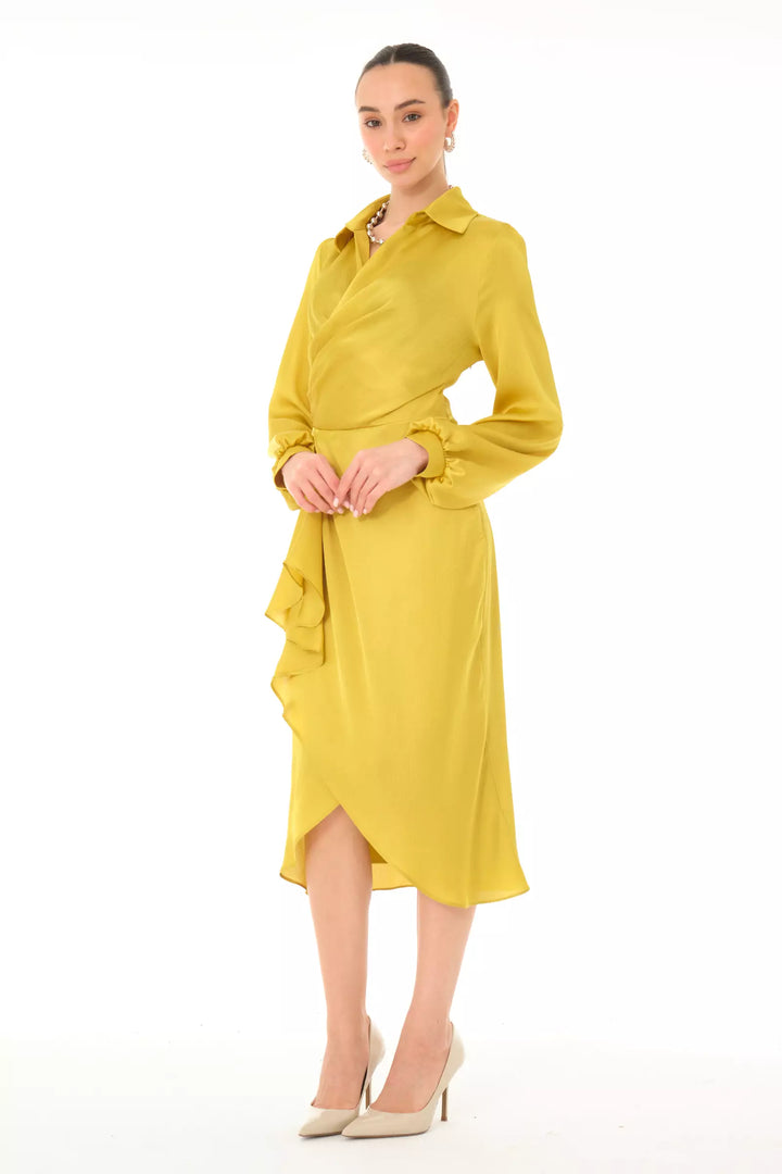 FRV Peanut green satin long sleeve midi dress - Épinay-sur-Seine