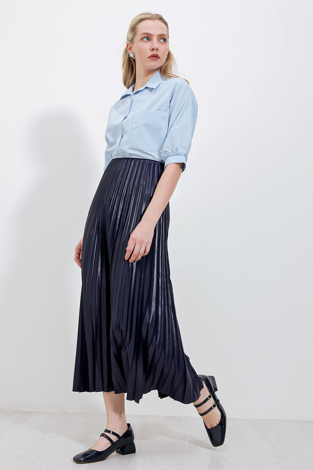 BGD Women Faux Leather Pleated Skirt - Navy - Moers